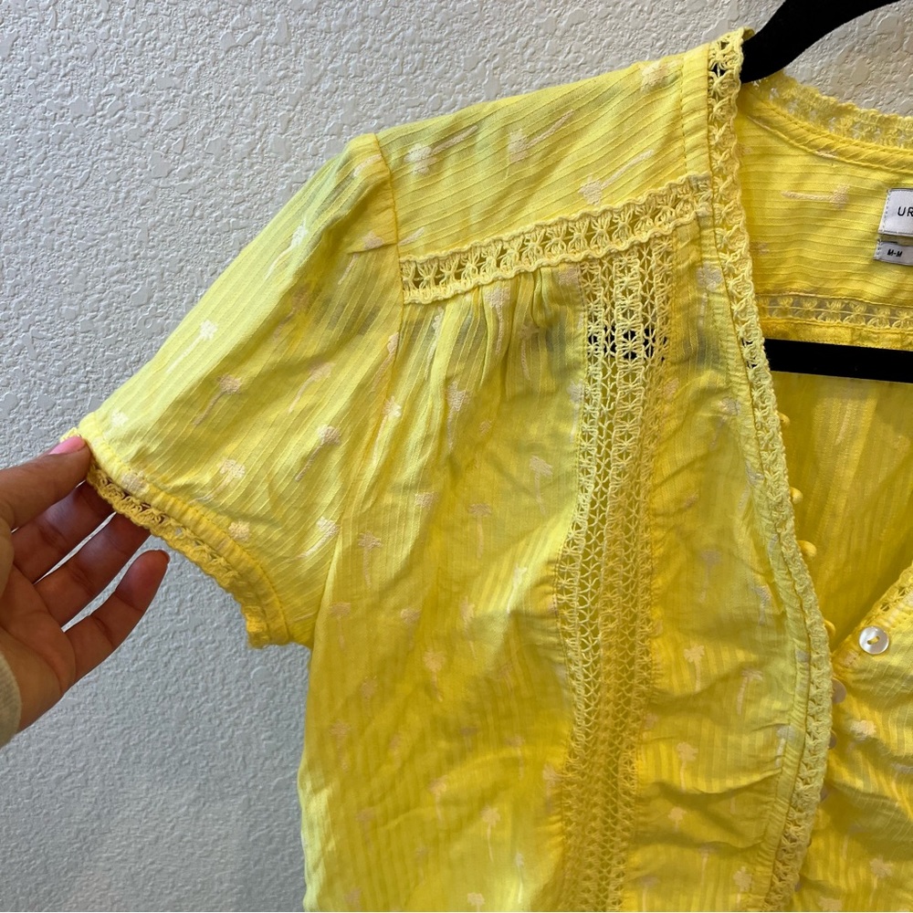 URBAN OUTFITTERS Yellow Short Sleeve Button Down Top - Picture 4 of 10